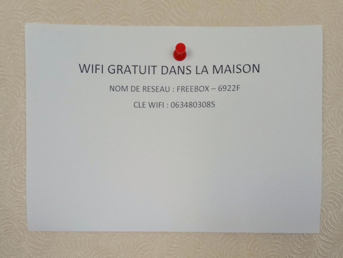 Maison Entiere Avec Parking, Garage Et Jardin Montlucon Ngoại thất bức ảnh